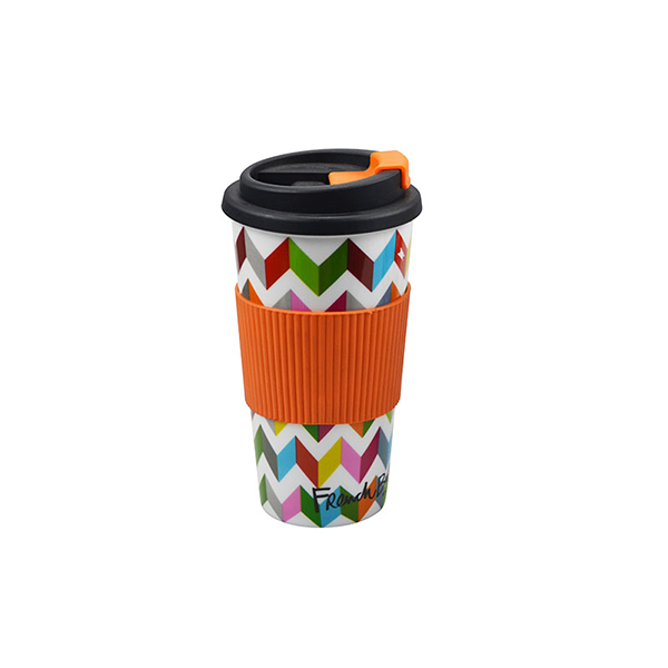 16 oz Plastic Travel Mug Flip Top Snap Lid with Hot Sleeve 
