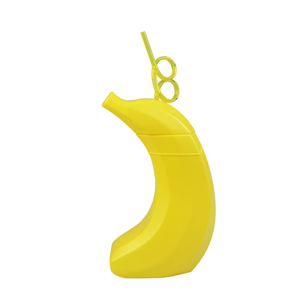 Banana shaped cup 